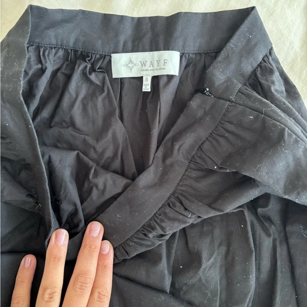 Wayf | Two Piece matching set, midi skirt and crop top with scalloped edging - Picture 5 of 8